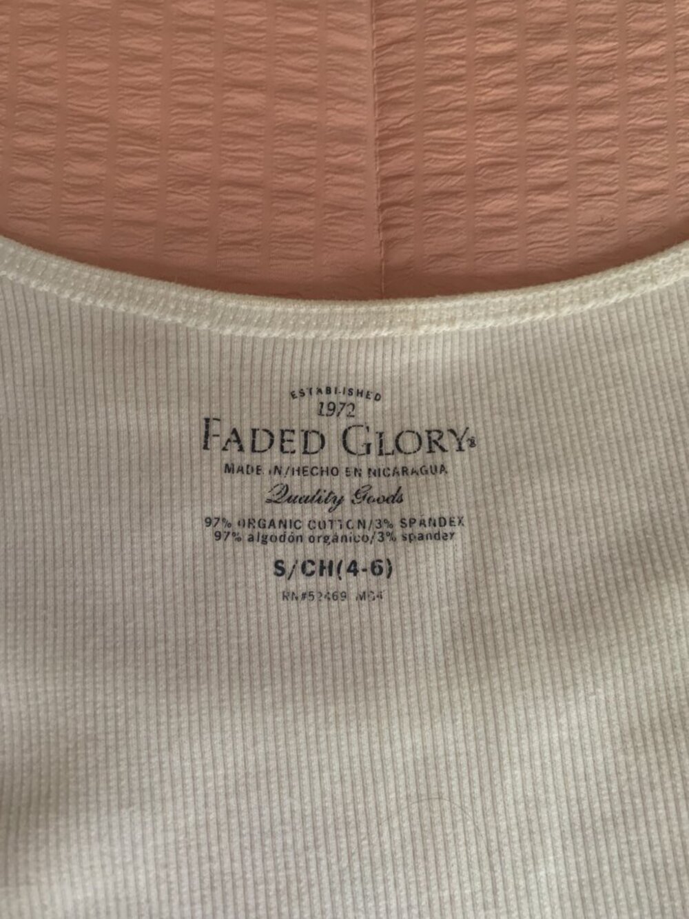 Cropped White Ribbed Tank Top - Picture 3 of 3
